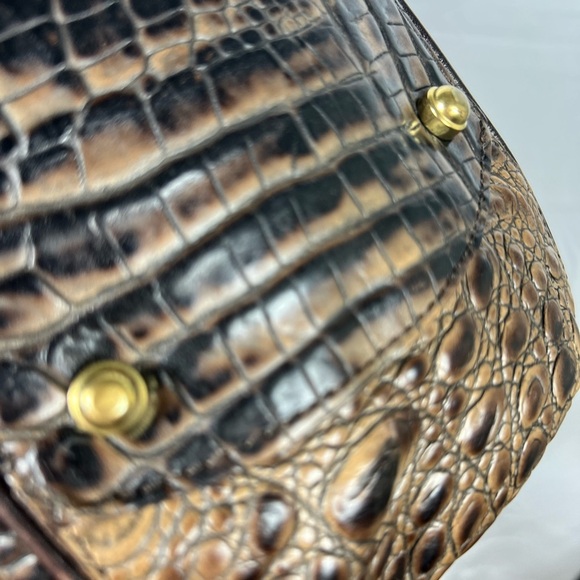 Luxurious Brahmin Brown Crocodile-Embossed Shoulder Bag long strap two handles - Picture 13 of 15